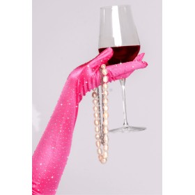 Une paire de gants satinés roses avec strass - Mapalé