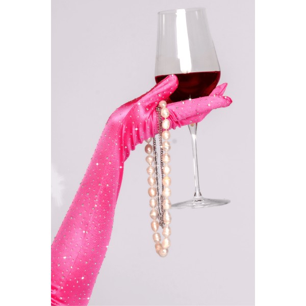 Une paire de gants satinés roses avec strass - Mapalé